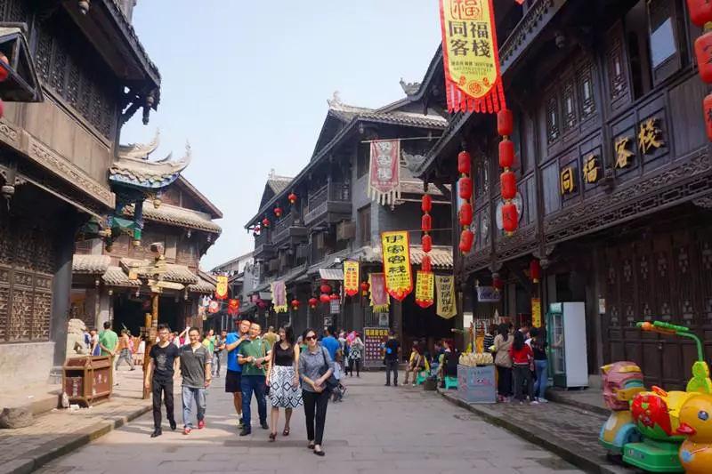 用于如何引起邓紫棋注意话题引爆全网,作为粉丝哪些话题更容易引起明星注意?的专业问答平台